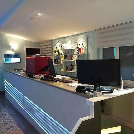 Hotel Kursaal Napoli Bagian luar foto